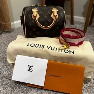 Louis Vuitton Speedy 20